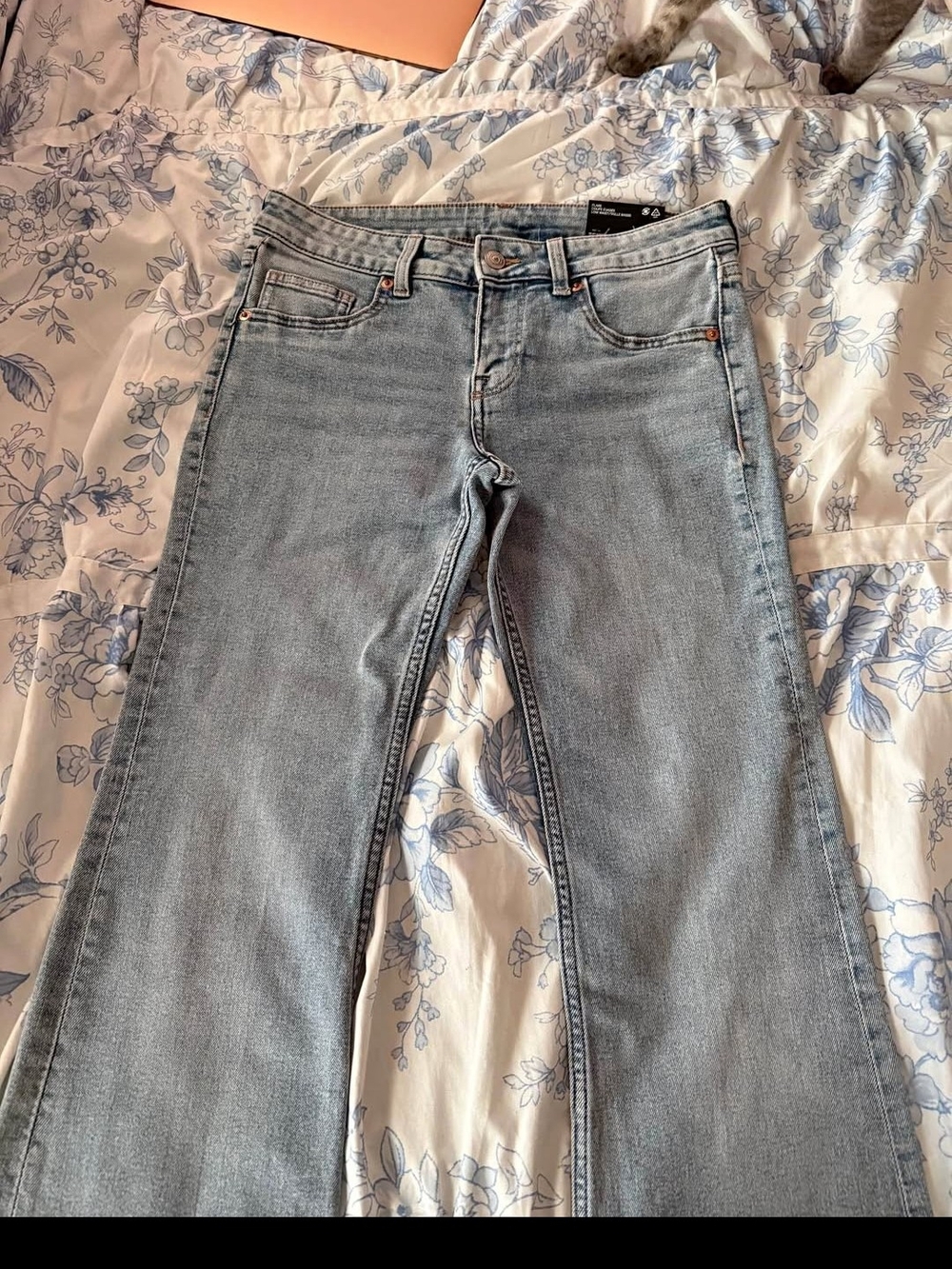 H&M Low Rise Women’s Jeans